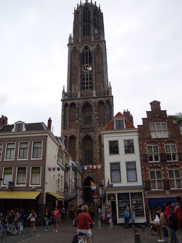 A couple of years ago your longsuffering Bicycling Trade editor made this strictly business study ride from the centre of Amsterdam to the centre of Utrecht. As you can see, the cycling conditions were so terrible that I couldn&rsquo;t wait to get back onto Australian roads&hellip;